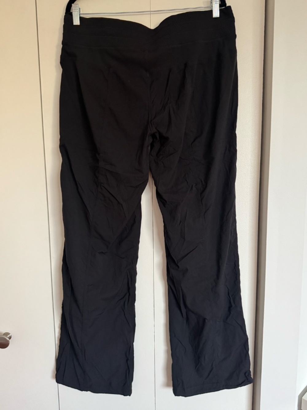 Black Dance Studio Pants - Lululemon - Picture 3 of 3